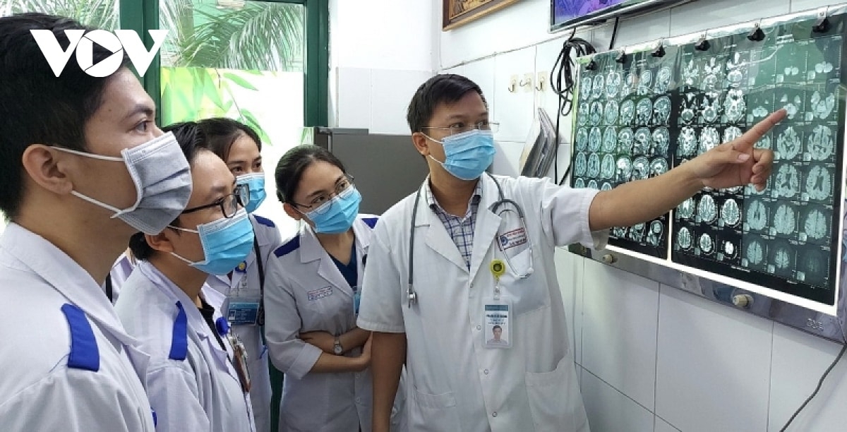 Phải có những điều kiện gì mới được dự thi bác sỹ nội trú?